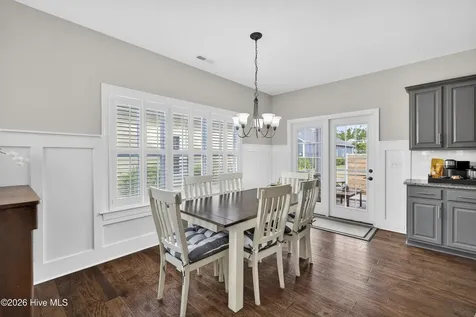 363 Hanover Lakes Drive Wilmington NC 28401