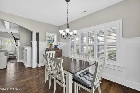 363 Hanover Lakes Drive Wilmington NC 28401