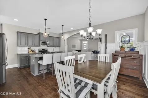 363 Hanover Lakes Drive Wilmington NC 28401