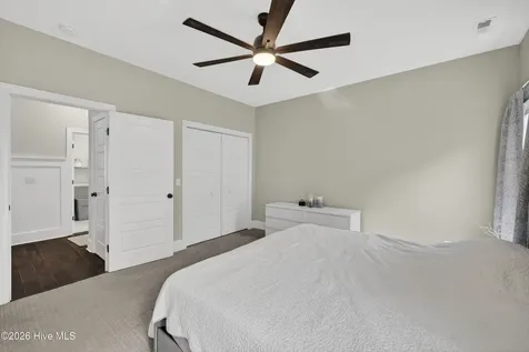 363 Hanover Lakes Drive Wilmington NC 28401