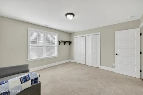 363 Hanover Lakes Drive Wilmington NC 28401