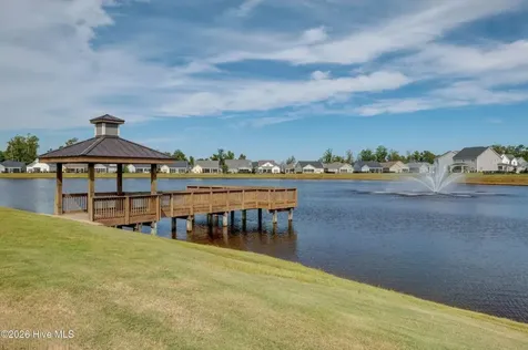 363 Hanover Lakes Drive Wilmington NC 28401