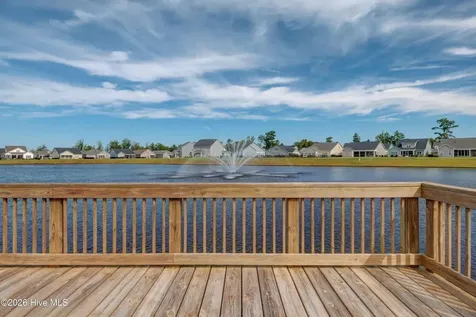 363 Hanover Lakes Drive Wilmington NC 28401