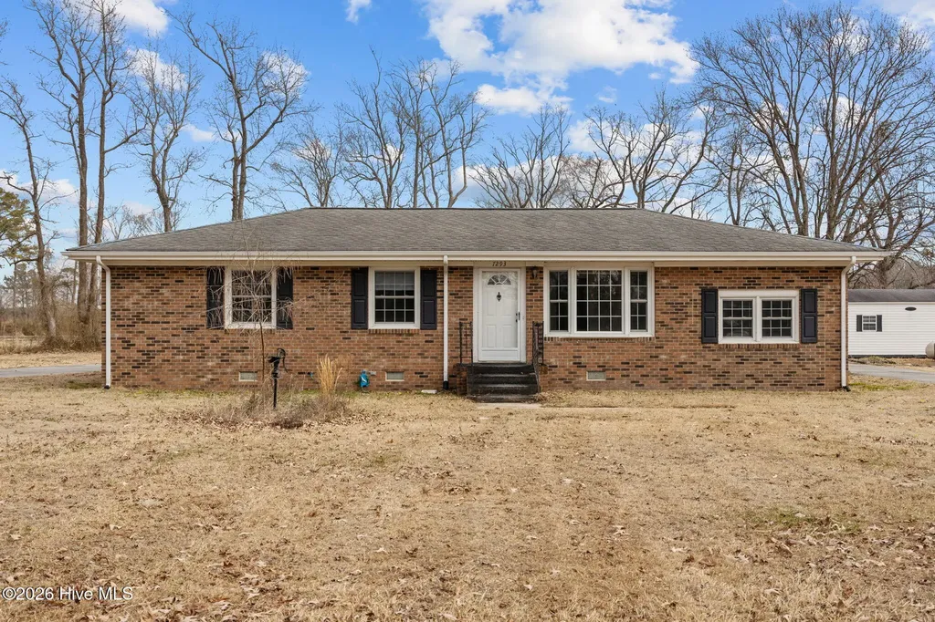 7293 County Home Road Ayden NC 28513