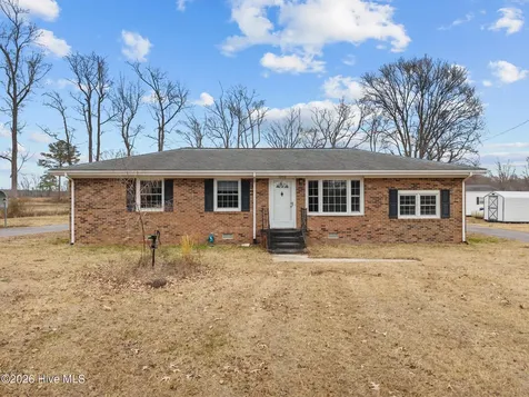 7293 County Home Road Ayden NC 28513