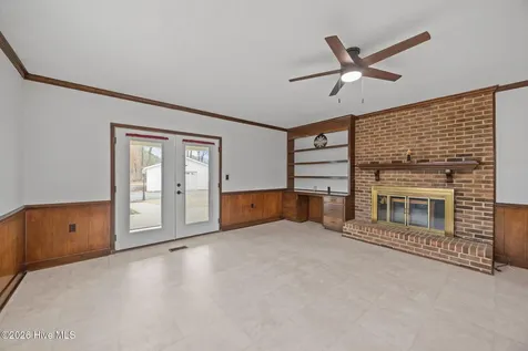 7293 County Home Road Ayden NC 28513
