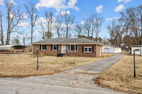 7293 County Home Road Ayden NC 28513