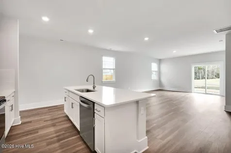 442 Driftwood Drive Richlands NC 28574