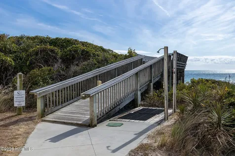 8801 Reed Drive Emerald Isle NC 28594