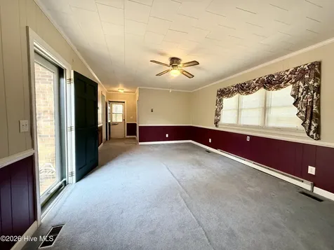 2996 Us Highway 64 W Plymouth NC 27962