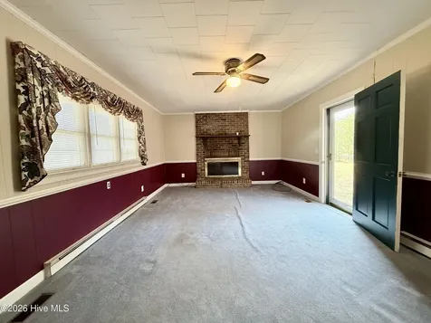 2996 Us Highway 64 W Plymouth NC 27962
