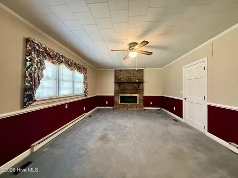 2996 Us Highway 64 W Plymouth NC 27962