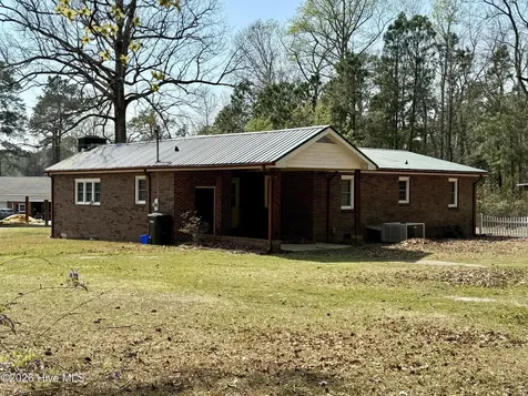 2996 Us Highway 64 W Plymouth NC 27962