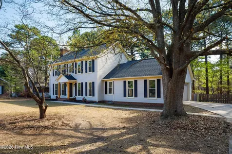 312 Edinboro Drive Southern Pines NC 28387