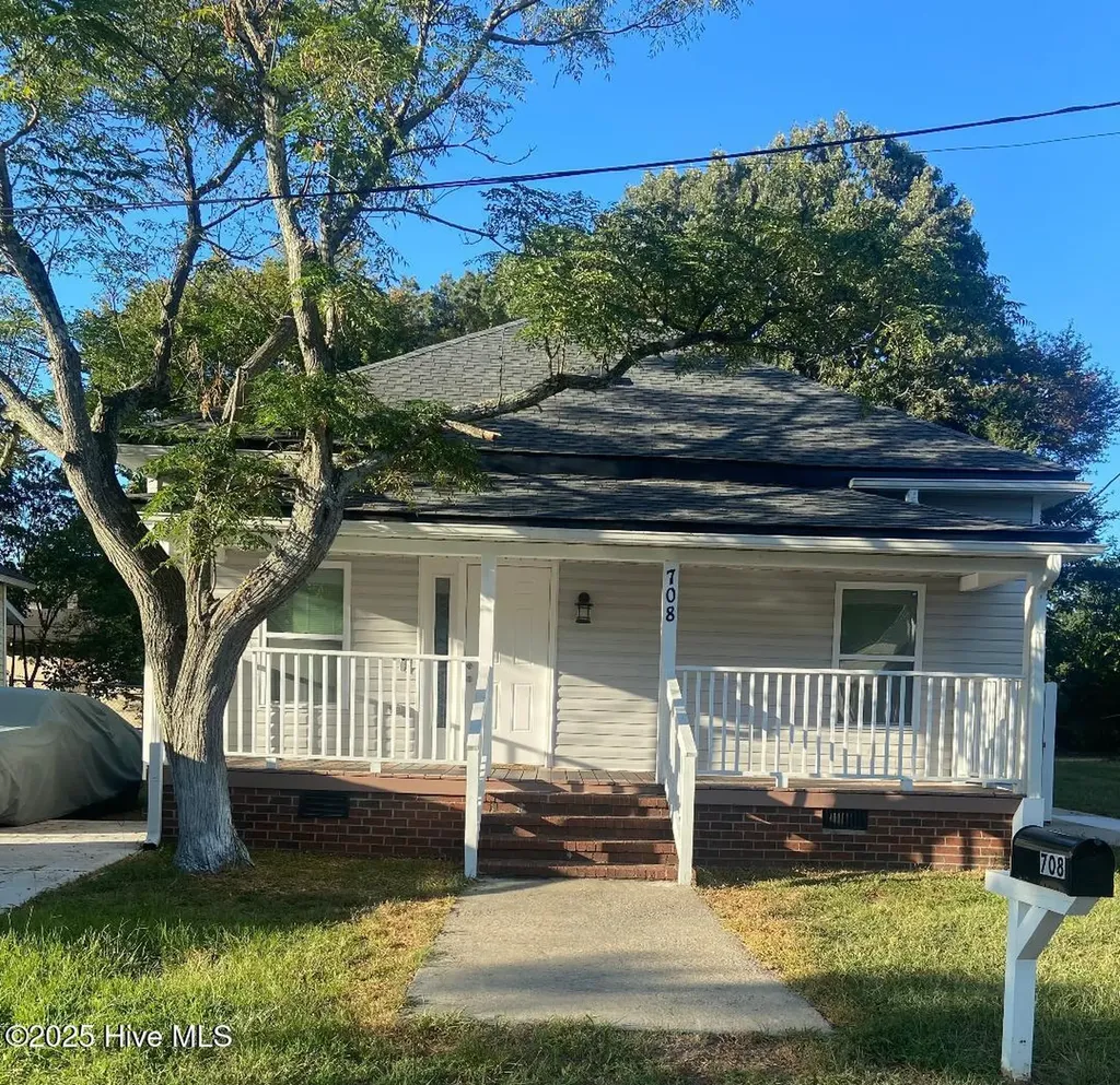 708 E Highland Avenue Rocky Mount NC 27801