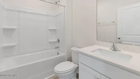 1119 Aviator Lane Ayden NC 28513