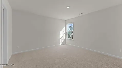 1107 Aviator Lane Ayden NC 28513