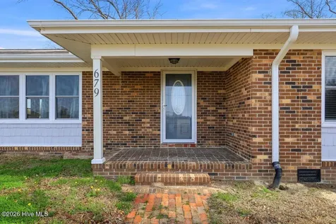 679 Nc Highway 222 E Fremont NC 27830