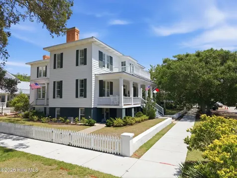 301 E Bay Street Southport NC 28461