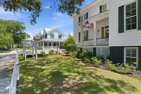 301 E Bay Street Southport NC 28461
