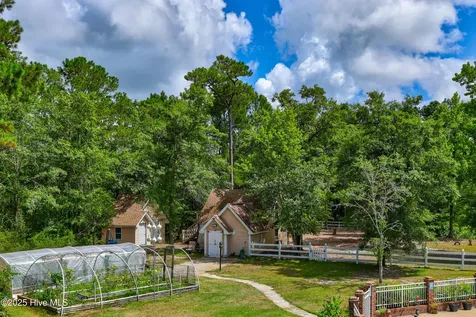 450 Berry Lane SW Supply NC 28462