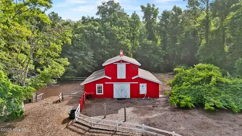 450 Berry Lane SW Supply NC 28462