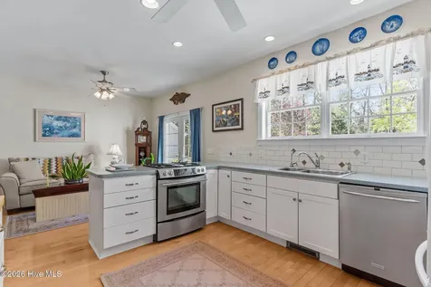 530 North Line Drive Hampstead NC 28443