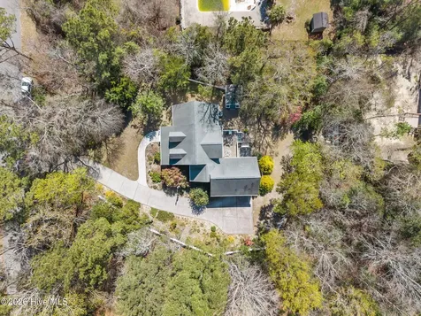 530 North Line Drive Hampstead NC 28443