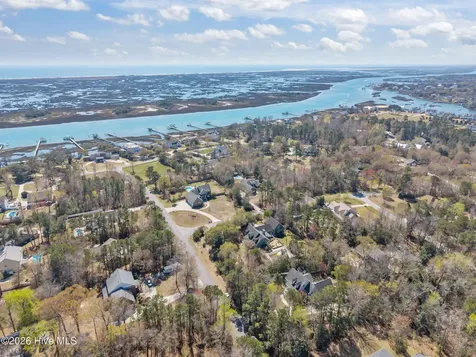 530 North Line Drive Hampstead NC 28443