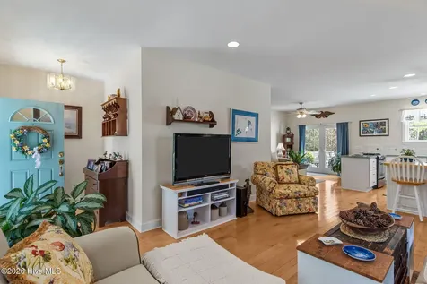 530 North Line Drive Hampstead NC 28443