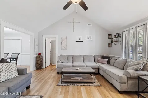 1221 Maple Road Southport NC 28461