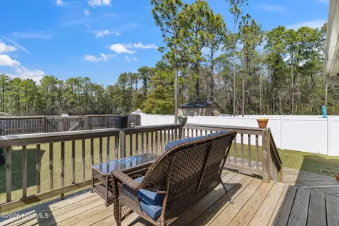 1221 Maple Road Southport NC 28461