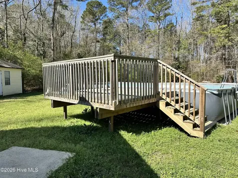 103 Meadowview Road Jacksonville NC 28540