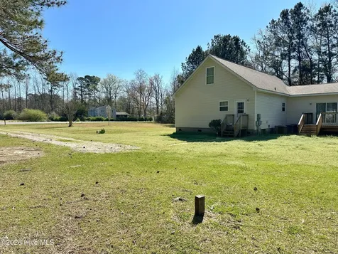 103 Meadowview Road Jacksonville NC 28540