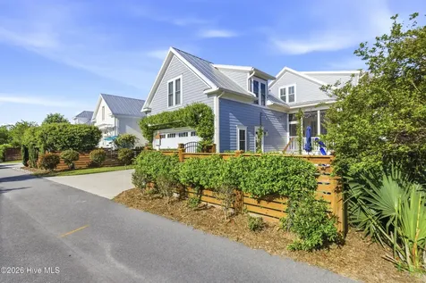 909 Mound Battery Road Wilmington NC 28403