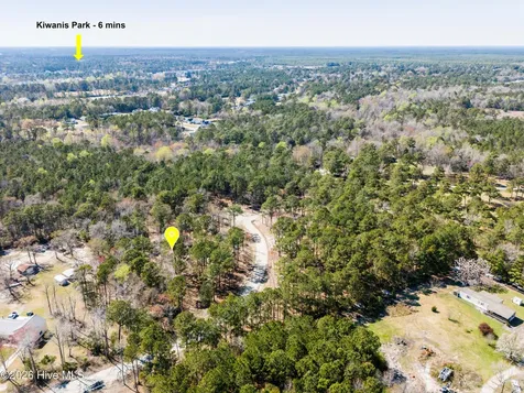 L2 Crystal Court Hampstead NC 28443