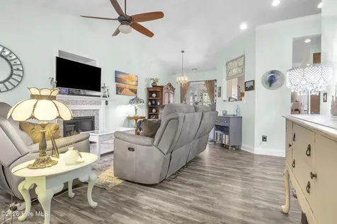 109 Candlewood Drive Hampstead NC 28443