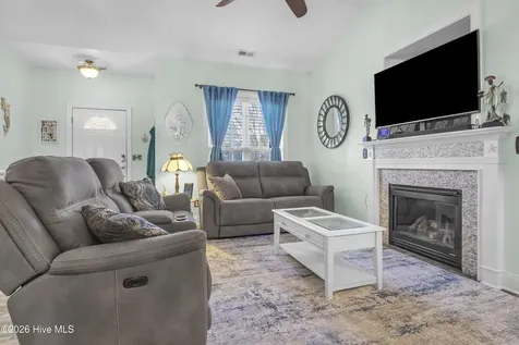 109 Candlewood Drive Hampstead NC 28443