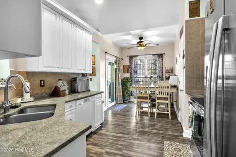 109 Candlewood Drive Hampstead NC 28443