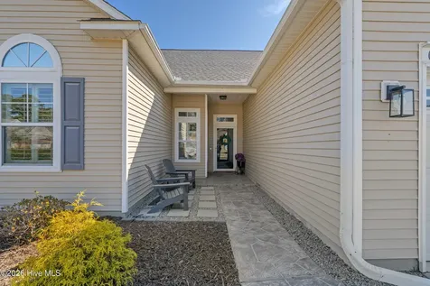 662 Meadowbrook Lane NW Calabash NC 28467