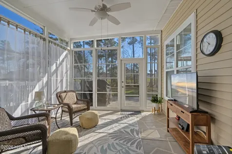 662 Meadowbrook Lane NW Calabash NC 28467