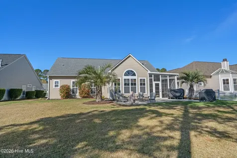 662 Meadowbrook Lane NW Calabash NC 28467