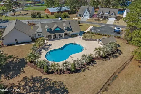 662 Meadowbrook Lane NW Calabash NC 28467