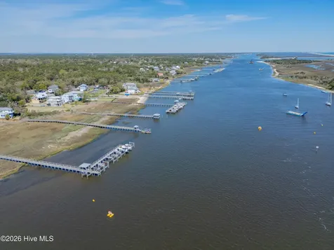 913 Salt Spray Lane Wilmington NC 28409