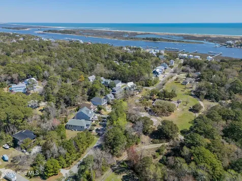 913 Salt Spray Lane Wilmington NC 28409