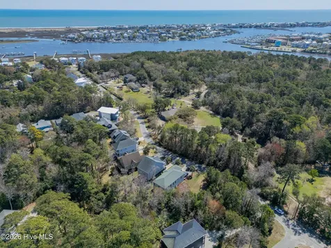 913 Salt Spray Lane Wilmington NC 28409