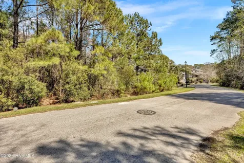 913 Salt Spray Lane Wilmington NC 28409