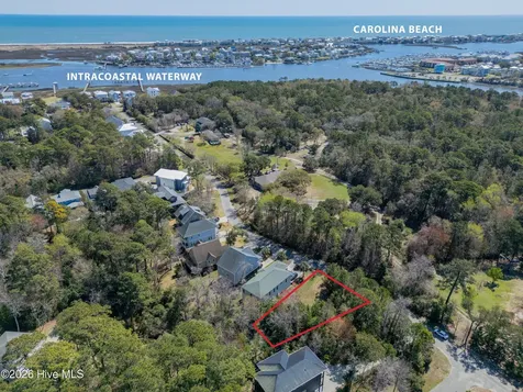 913 Salt Spray Lane Wilmington NC 28409