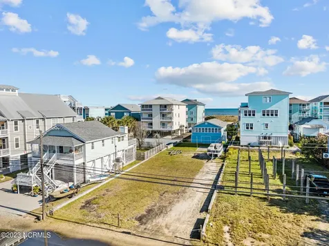 906 Canal Drive Carolina Beach NC 28428