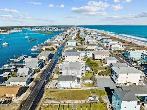 906 Canal Drive Carolina Beach NC 28428